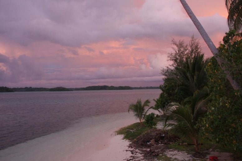 Islands in Vona Vona Lagoon